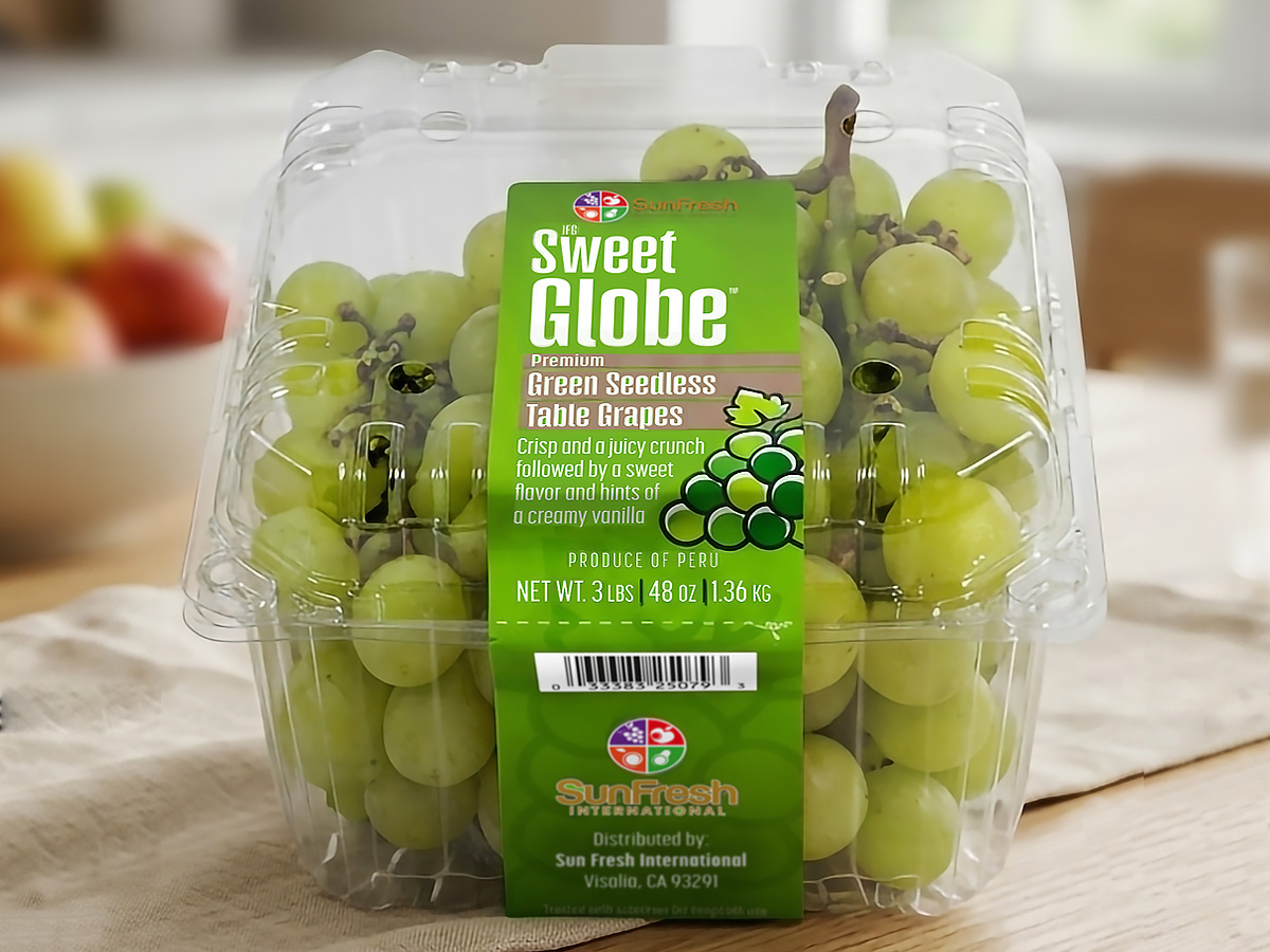 Blueberry clamshell with high quality label